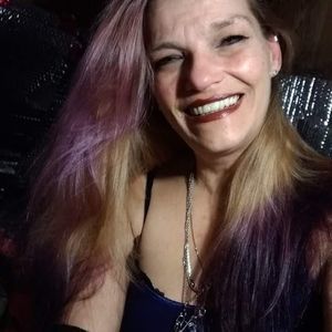 Meet your Posher, Carolynn